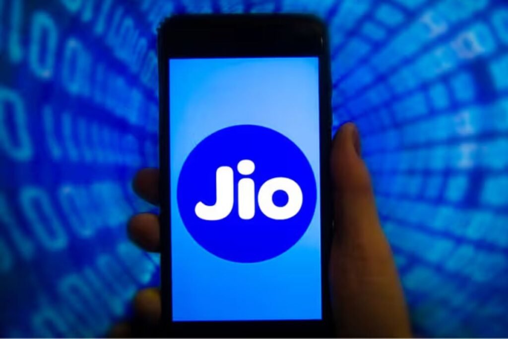 Jio का ₹999 प्लान: 98 दिन वैलिडिटी, डेली डेटा और फ्री OTT का पूरा पैकेज