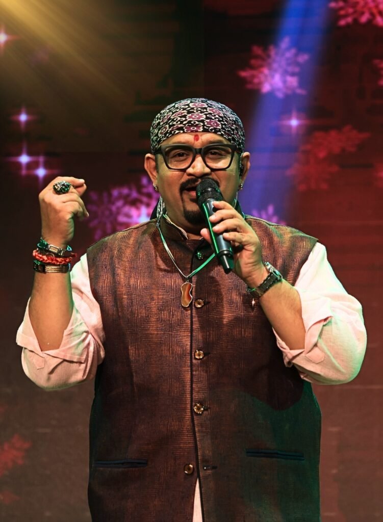 भक्ति को नए अंदाज में पेश कर रहे अभिजीत घोषाल, ‘शिव तांडव क्लब मिक्स’ से युवाओं को जोड़ने की कोशिश