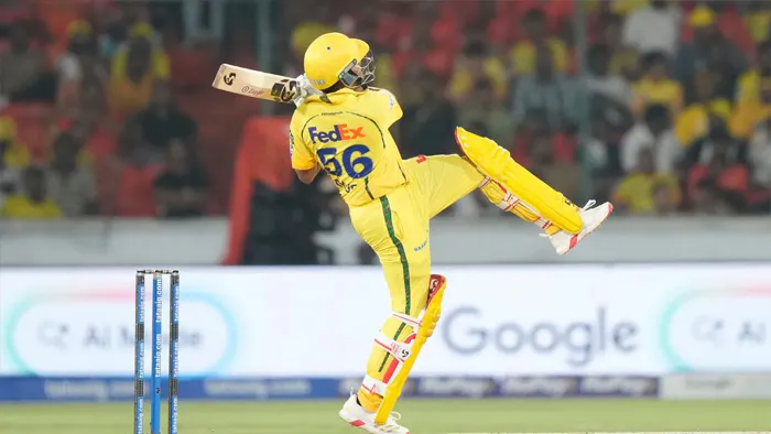 CSK को बड़ा झटका, सबसे ज्यादा रन बनाने वाला खिलाड़ी ही हो गया इस सीजन से बाहर