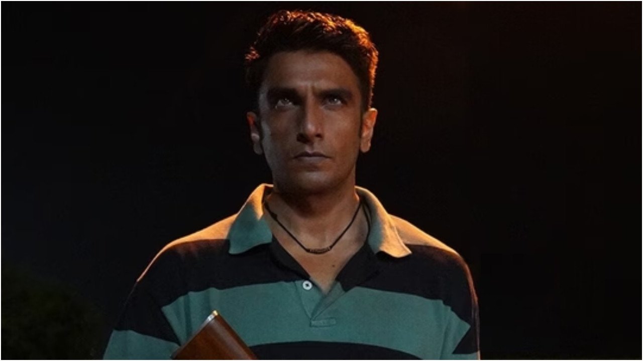 'धुरंधर 2' ने चार हफ्तों में रचा इतिहास! नई रिलीज 'डकैत' के आगे भी काटा गदर, कमाई ने तोड़ा हर रिकॉर्ड | Dhurandhar 2 Box Office Collection Day 23 Ranveer Singh Aditya Dhar Film Crosses 1055 Crore