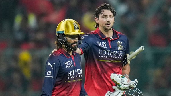 RCB के टिम डेविड और रजत पाटीदार ने CSK के गेंदबाजों को ध्वस्त किया