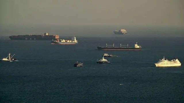 Iran Warning We Will Blow Up Ships Passing Through Strait Hormuz Without Permission | ईरान की वॉर्निंग