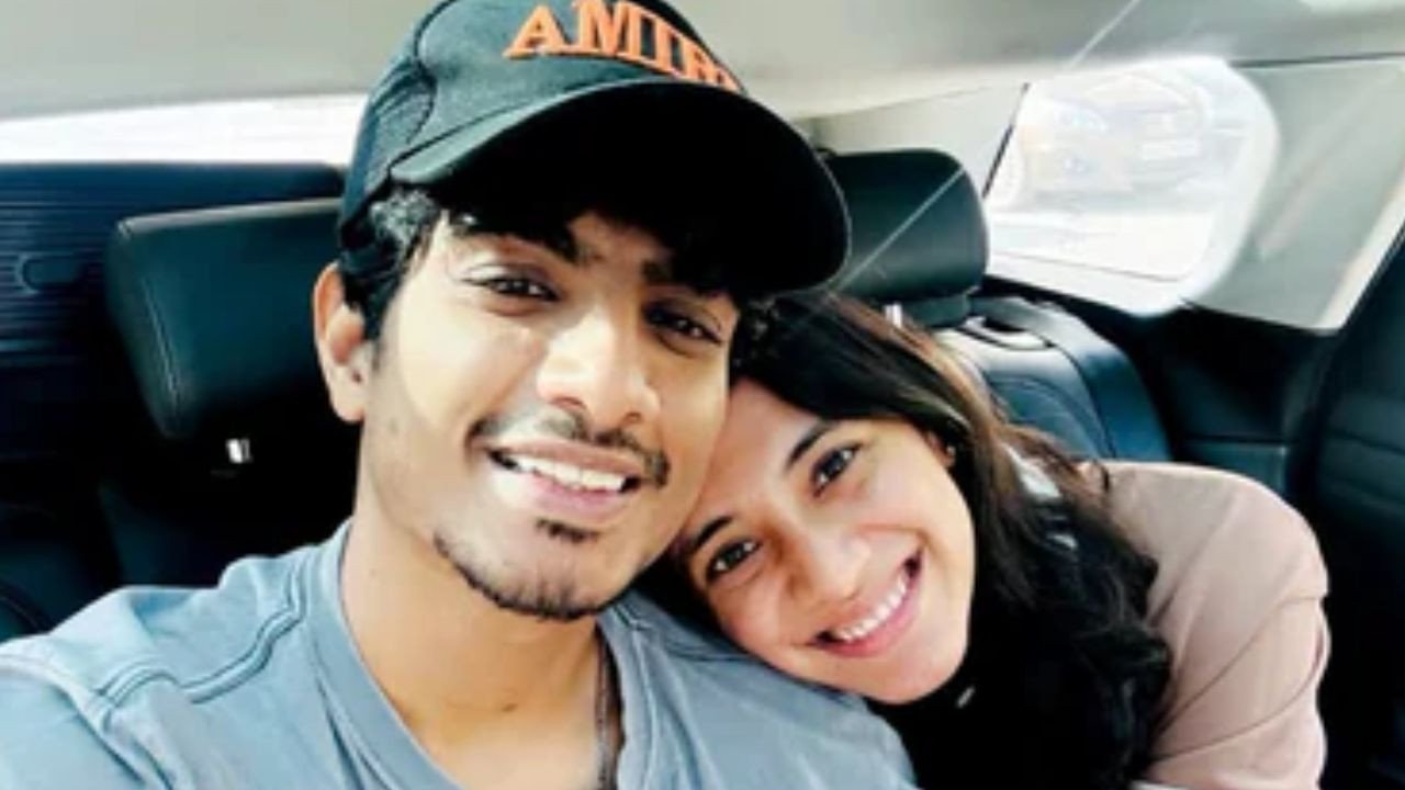 फिर साथ में आए स्मृति मंधाना और पलाश मुच्छल? सामने आई वीडियो से जानें क्यों मची हलचल | Smriti Mandhana and Palash Muchhal reunited again video reveals why the controversy erupted