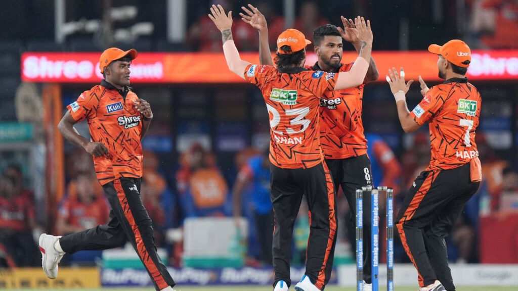 IPL 2026: अभिषेक शर्मा के तूफान में उड़े कैपिटल्स, हैदराबाद ने दिल्ली को 47 रनों से दी करारी शिकस्त | Abhishek Sharma Storm SRH Defeated Delhi Capitals by 47 runs SRH VS DC IPL 2026