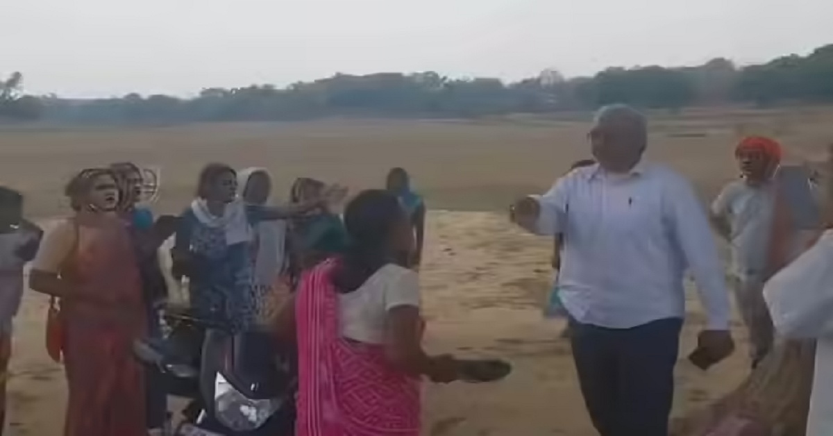 Gumla Crime: विवादित जमीन की मापी करने पहुंची अंचल कार्यालय की टीम पर हमला; महिला ने राजस्वकर्मी को चप्पल से पीटा