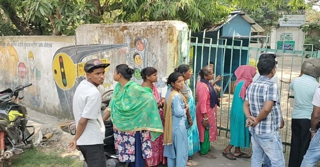 Jamshedpur Suicide: जमशेदपुर में टाटा स्टील UISL के फागिंग मशीन संचालक ने फांसी लगाकर की खुदकुशी