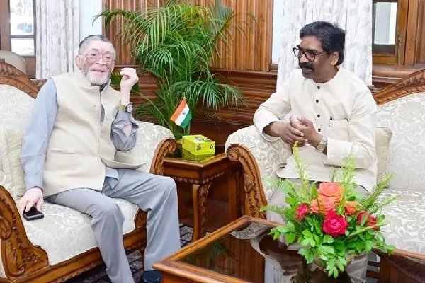 संतोष कुमार गंगवार