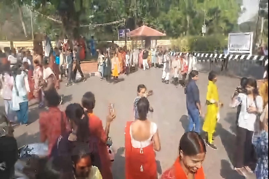 दीग.jpg