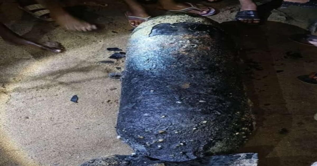 Bahragora News : बहरागोड़ा में स्वर्णरेखा नदी किनारे फिर मिला बम, दहशत का माहौल