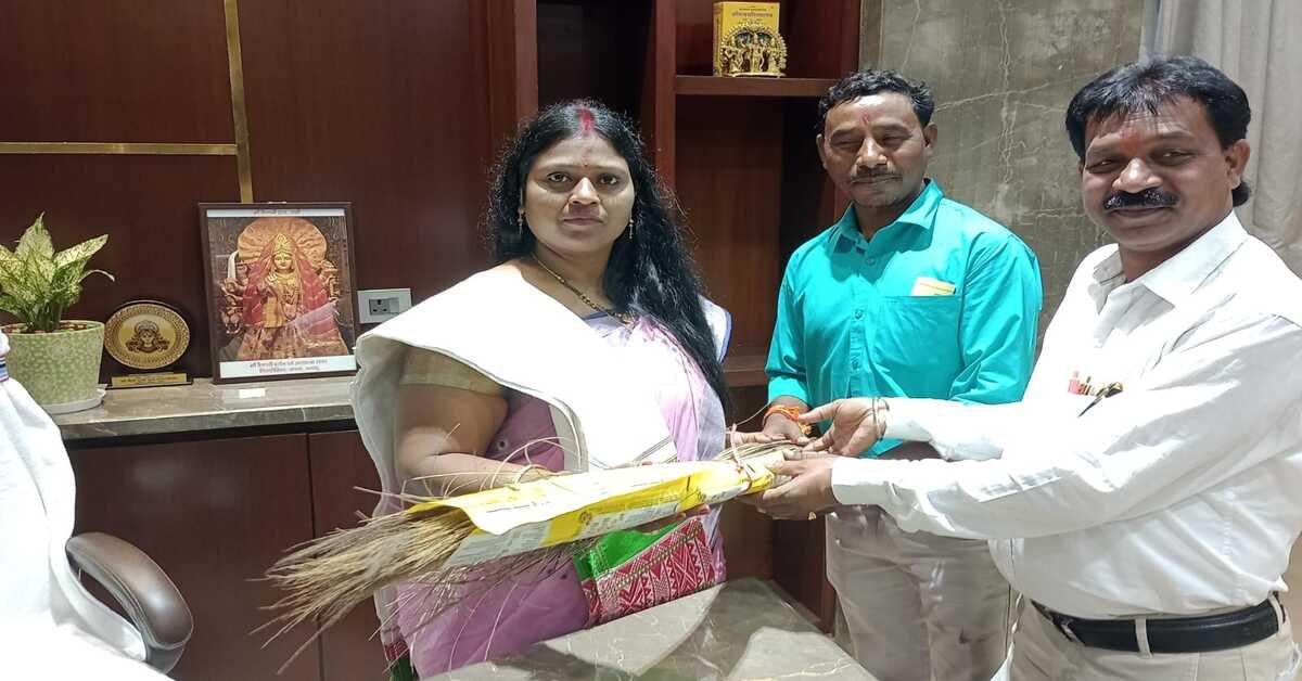 रांची मेयर की नई पहल: फूलों की जगह झाड़ू लाने की की अपील