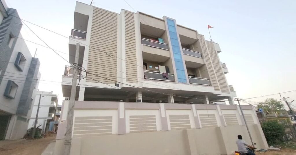 Hazaribagh ट्रेजरी घोटाला में नया खुलासा, मुख्य आरोपी शंभू ने खासमहाल जमीन पर बनाया आलीशान मकान, मिला नोटिस