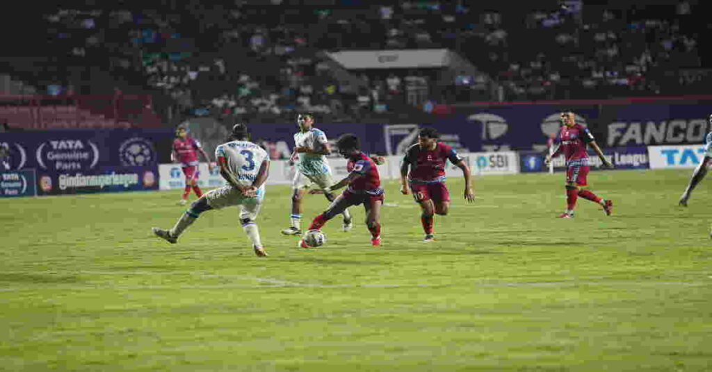 Jamshedpur News: लेट गोल से जमशेदपुर एफसी की शानदार जीत, एफसी गोवा को 2-0 से हराकर आईएसएल में शीर्ष पर पहुंची टीम