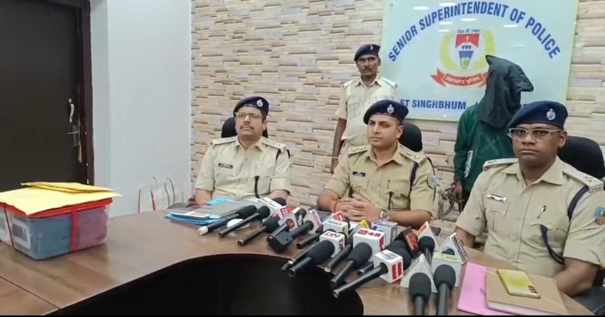 Jamshedpur News : परसुडीह में प्रेमी ने की थी किशोरी की गला रेतकर हत्या, प्रेमी को पुलिस ने किया गिरफ्तार