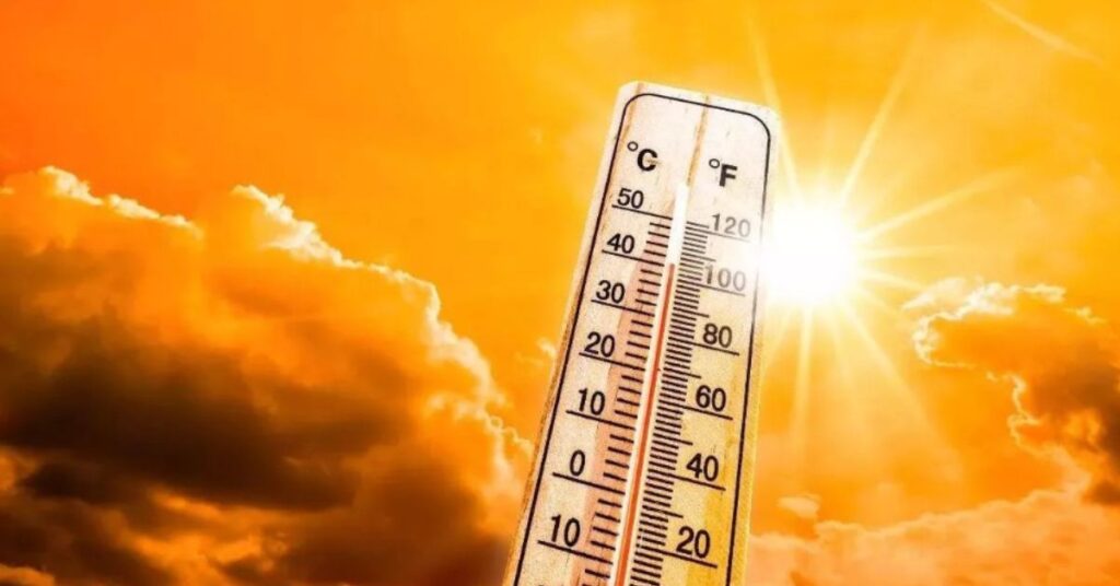 Jharkhand Weather Update : झारखंड में भीषण गर्मी के बीच बदलेगा मौसम, पलामू-गढ़वा समेत 4 जिलों में भारी बारिश का अलर्ट
