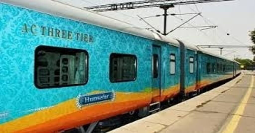 Indian Railway : आधी रात 30 मिनट बंद रहेंगी रेलवे मोबाइल टिकटिंग सेवाएं, CRIS करेगा मेंटेनेंस, जानें कब