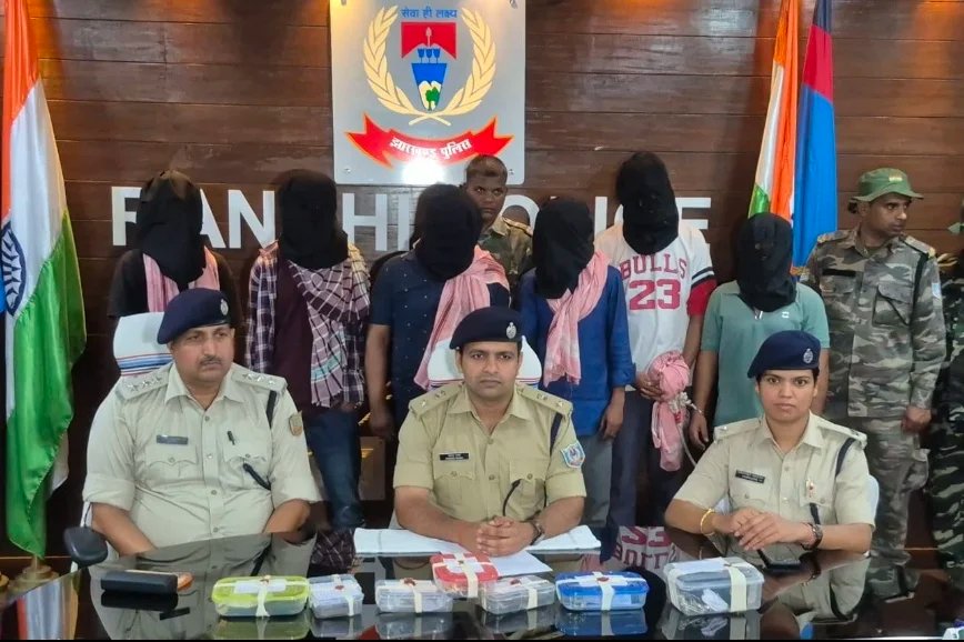 रांची में बंद घर में हुई लाखों की चोरी का खुलासा, जेवर गलाकर बेचने वाला गिरोह पकड़ाया