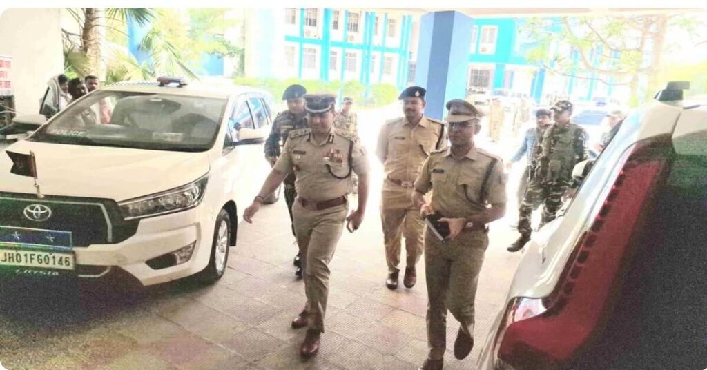 Vineet Tiwari Murder Case : मुख्य आरोपी महाकाल की गिरफ्तारी के लिए पुलिस ने बनाई विशेष रणनीति, आईजी ने डीआईजी, एसपी के साथ की बैठक