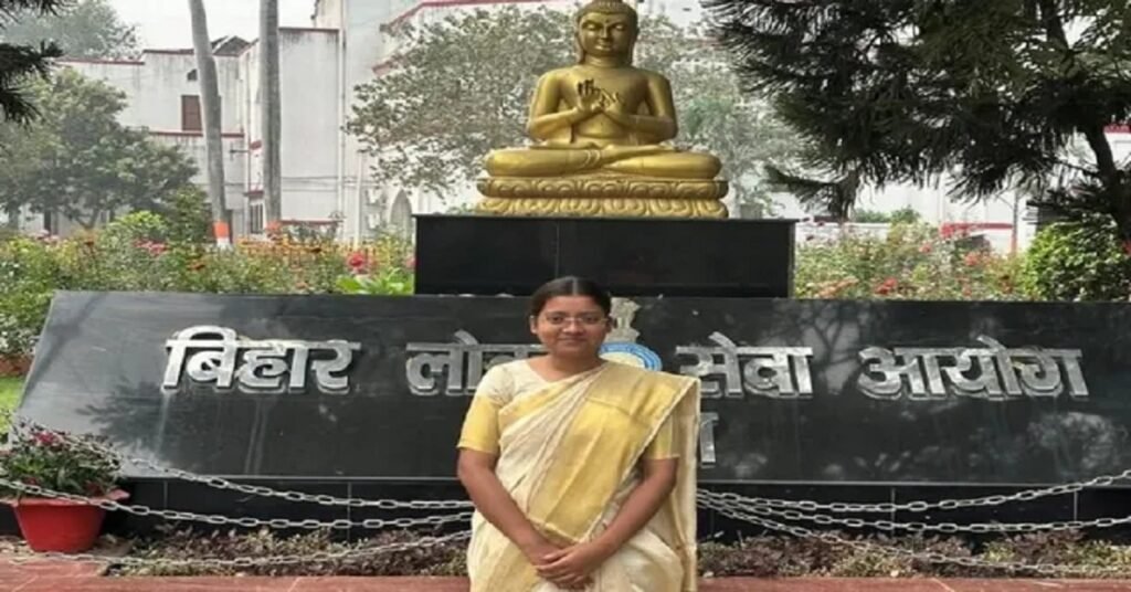 BPSC 70th Exam: गिरिडीह की बेटी काजल ने बढ़ाया जिले का मान, B में पाई 36वीं रैंक