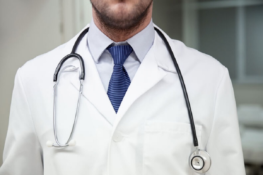 DOCTOR4.jpg