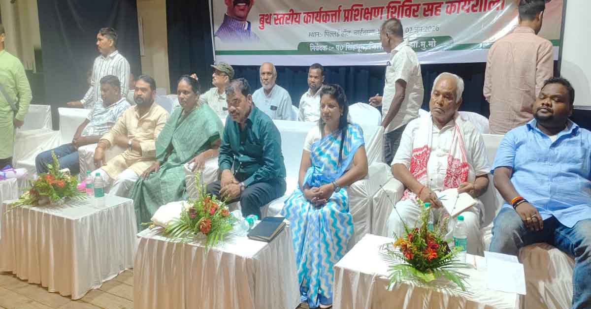 Chaibasa News: बूथ समिति और बीएलए-2 झामुमो संगठन की रीढ़: विनोद पांडेय