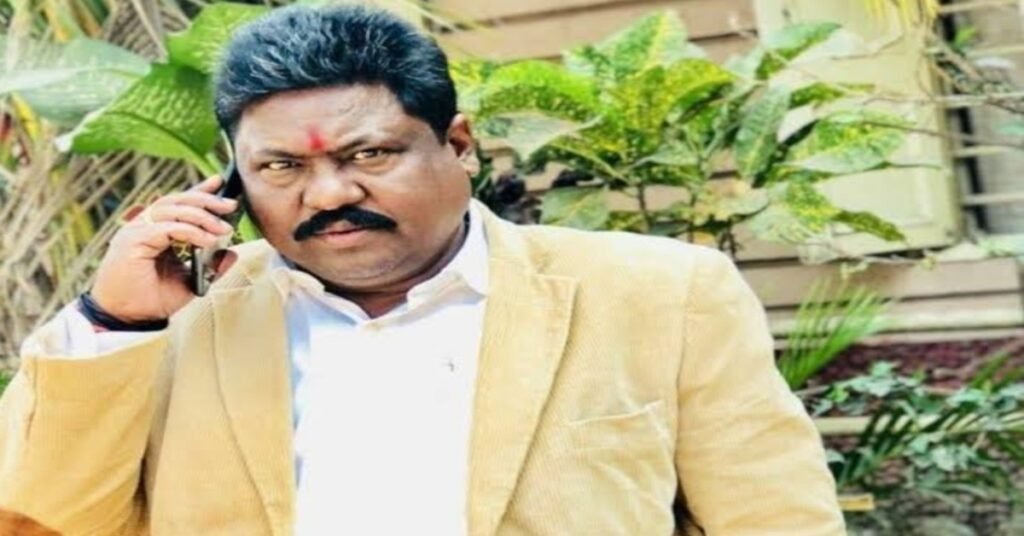 Jamshedpur News : पूर्व राजस्व मंत्री भाजपा नेता दुलाल भुइयां के घर चोरी के मामले में दो लोगों पर नामजद FIR दर्ज