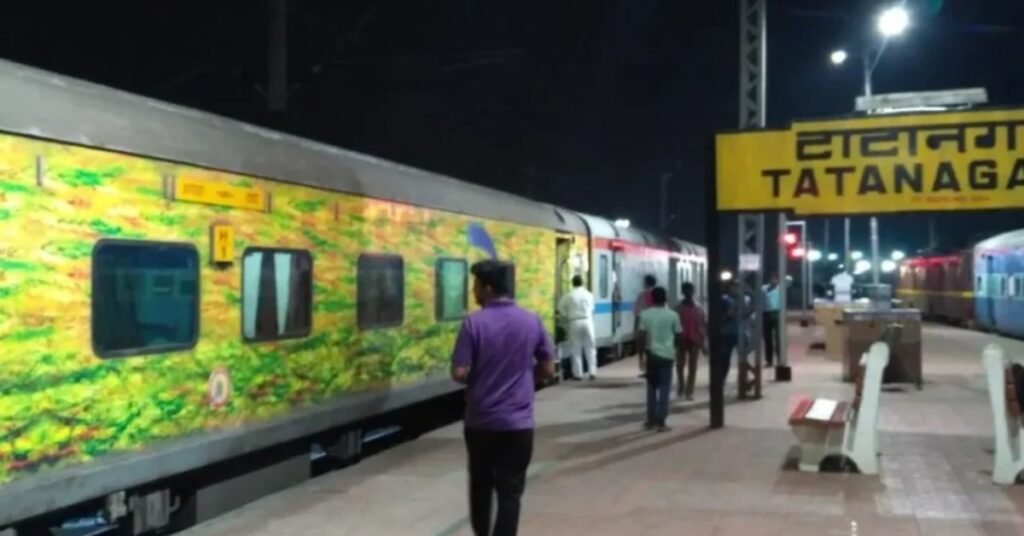 Jamshedpur News : शालीमार-कुर्ला एक्सप्रेस में 5 जुलाई तक अतिरिक्त थर्ड एसी कोच, वेटिंग टिकट वालों को मिलेगी राहत