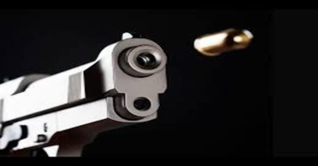 Dhanbad crime news : धनबाद में दिनदहाड़े कारोबारी के कर्मी की गोली मारकर हत्या, पुलिस को खुली चुनौती