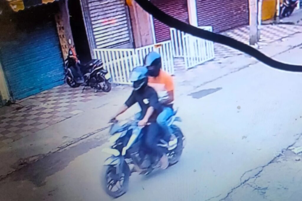रामगढ़ में दो दिन में दो महिलाओं की चेन लूटी, एयरफोर्स अधिकारी की पत्नी भी बनी शिकार