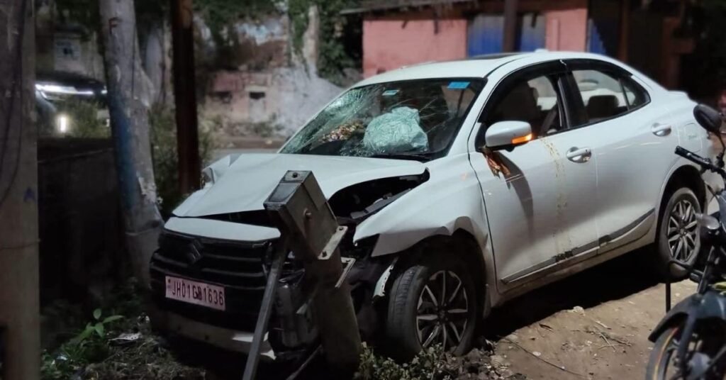 Hazaribagh Road Accident : एक झटके में मच गई तबाही, बेकाबू कार की चपेट में आए छह लोग