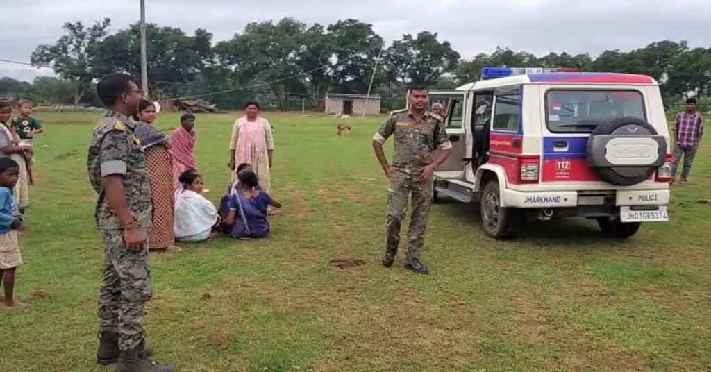 Gumla Crime News : पत्नी पर शक ने बनाया खूंखार, सिलबट्टे से कूचकर दोस्त की हत्या, फिर खुद पहुंच गया थाना