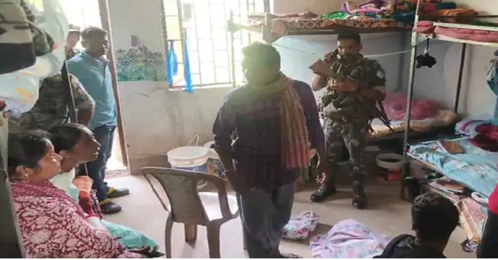 Gumla News: हॉस्टल के कमरे में फंदे से लटकी मिली 10वीं की छात्रा, स्कूल में हड़कंप