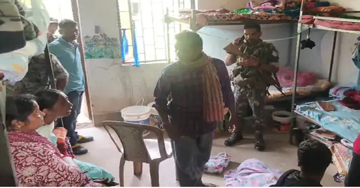 Gumla News: हॉस्टल के कमरे में फंदे से लटकी मिली 10वीं की छात्रा, स्कूल में हड़कंप