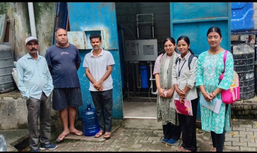 Jamshedpur news: सरकार की इंटर्नशिप योजना के तहत विमेंस यूनिवर्सिटी की छात्राओं ने बागबेड़ा के नवाचारों का किया अध्ययन