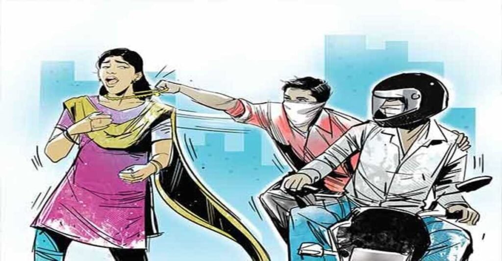 टेल्को में महिला से चेन छिनतई, लोगों ने एक बदमाश को दबोचा, दूसरा फरार