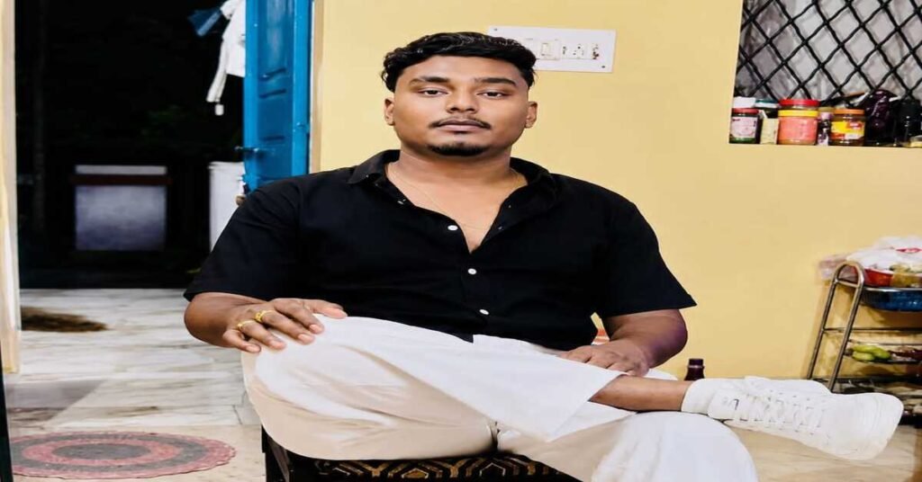 Seraikela Firing: आदित्यपुर में होटल संचालक पर ताबड़तोड़ फायरिंग, कमर में गोली लगने से गंभीर, पुलिस जांच में जुटी