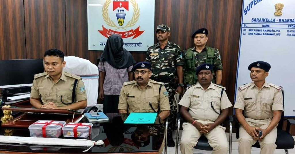 Seraikela Murder: सीनी में पत्नी की हत्या कर शव सेफ्टी टैंक में छिपाया, चरित्र पर शक में पति गिरफ्तार