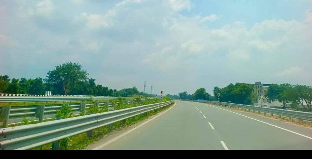 Economic Corridor : रांची-धनबाद इकोनामिक कॉरिडोर में और जुड़ेंगी सुविधाएं, ओरमांझी-गोला फोरलेन में अंडरपास व फुटओवर ब्रिज का प्रस्ताव
