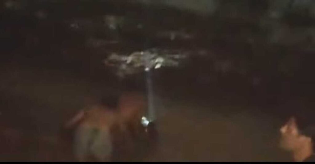 Jamshedpur Crime : स्वर्णरेखा नदी की चट्टान पर मिला अज्ञात युवक का शव, पहचान नहीं होने से रहस्य बरकरार