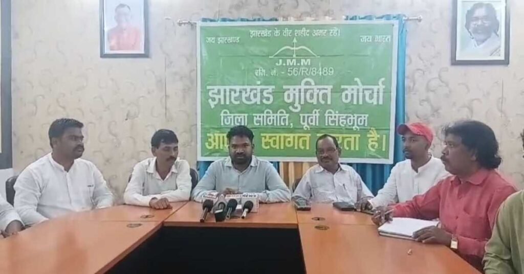 Jamshedpur News: शिबू सोरेन की पहली पुण्यतिथि पर 80 किलोमीटर की 'जोहार यात्रा' निकालेगा झामुमो, डिमना से चाकुलिया तक होगा श्रद्धांजलि कार्यक्रम